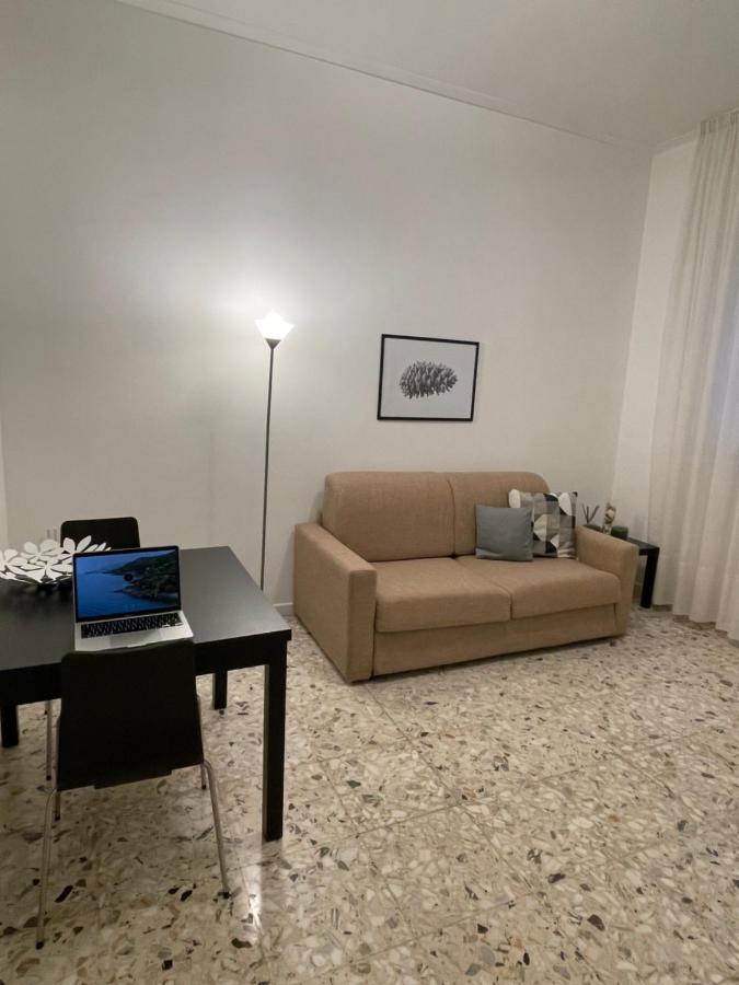 Casa Lia 47 Appartement Viareggio Buitenkant foto